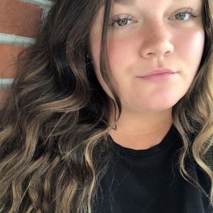 Meet your Posher, Marie-Ève